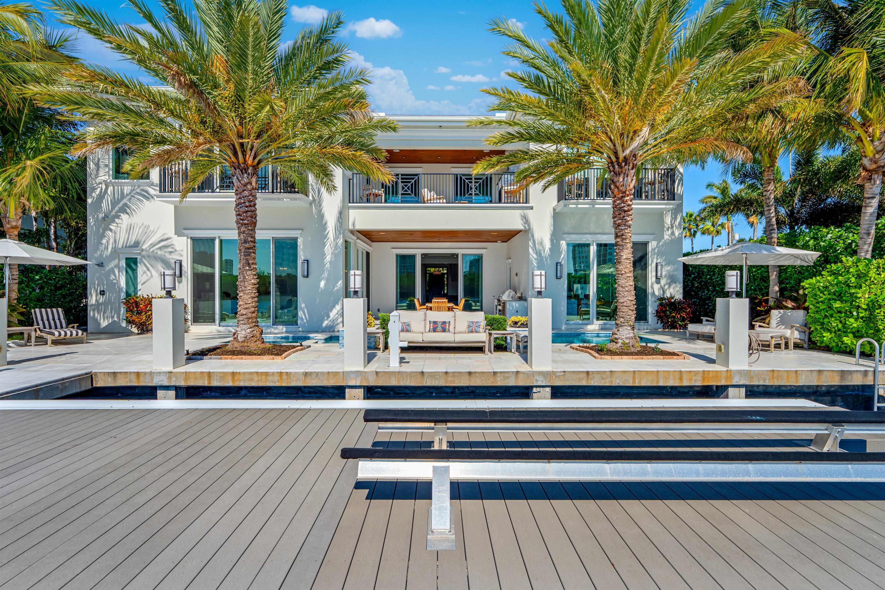BOCA HARBOUR ISLAND SEC - Residential