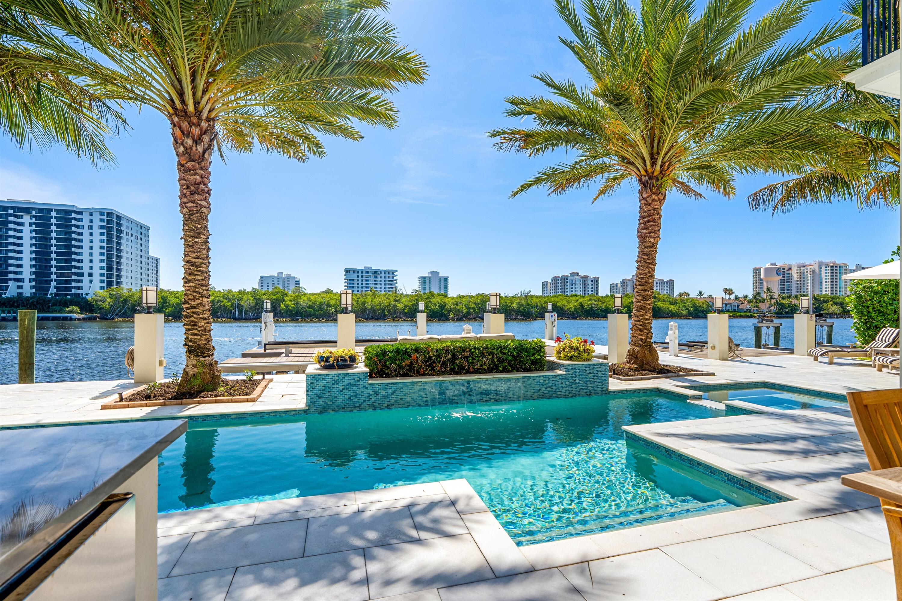 BOCA HARBOUR ISLAND SEC - Residential