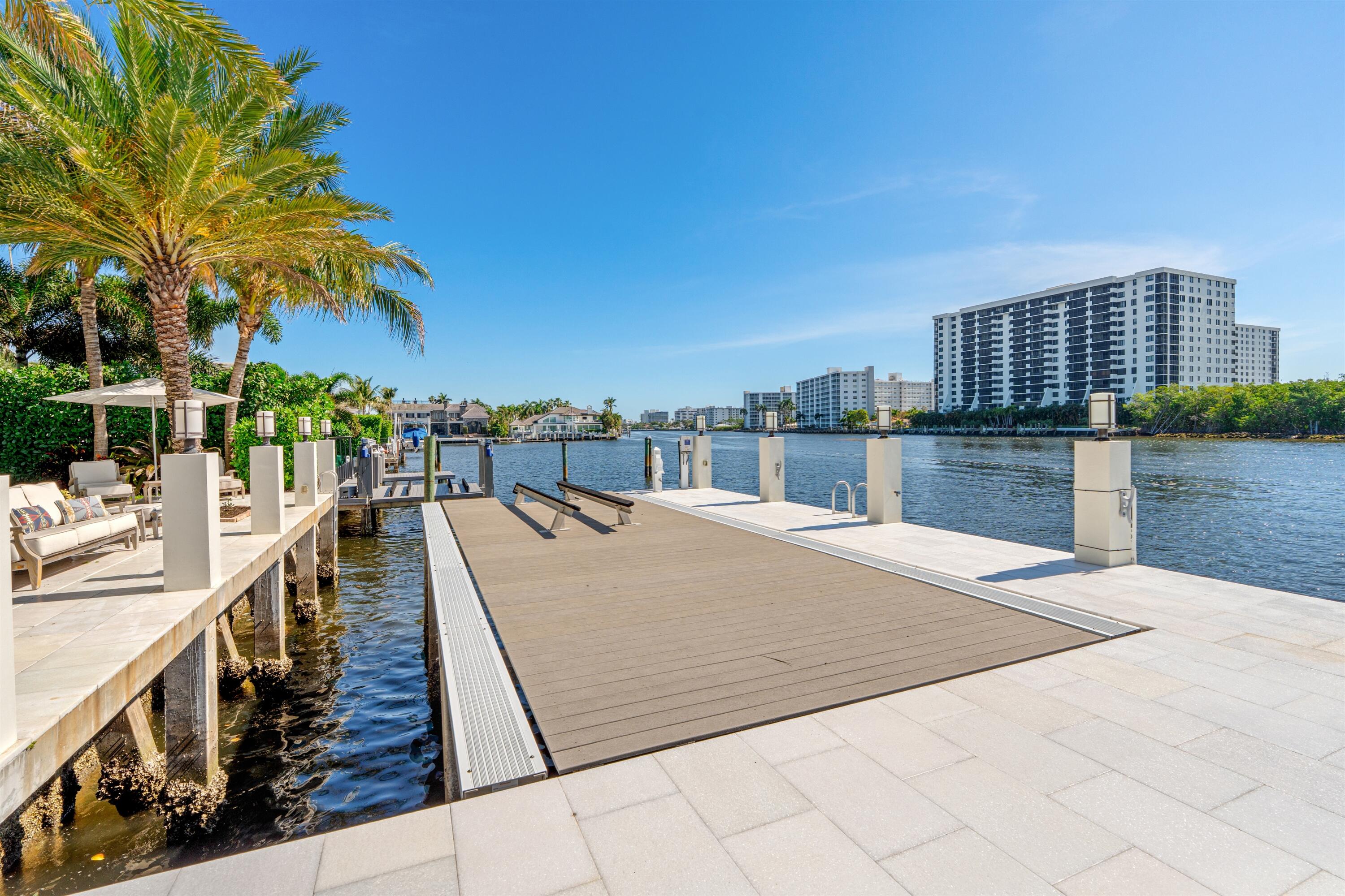 BOCA HARBOUR ISLAND SEC - Residential
