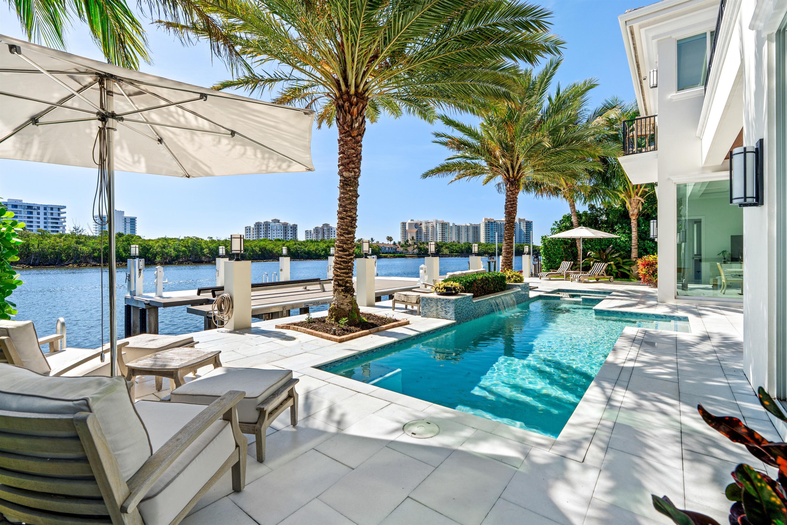 BOCA HARBOUR ISLAND SEC - Residential