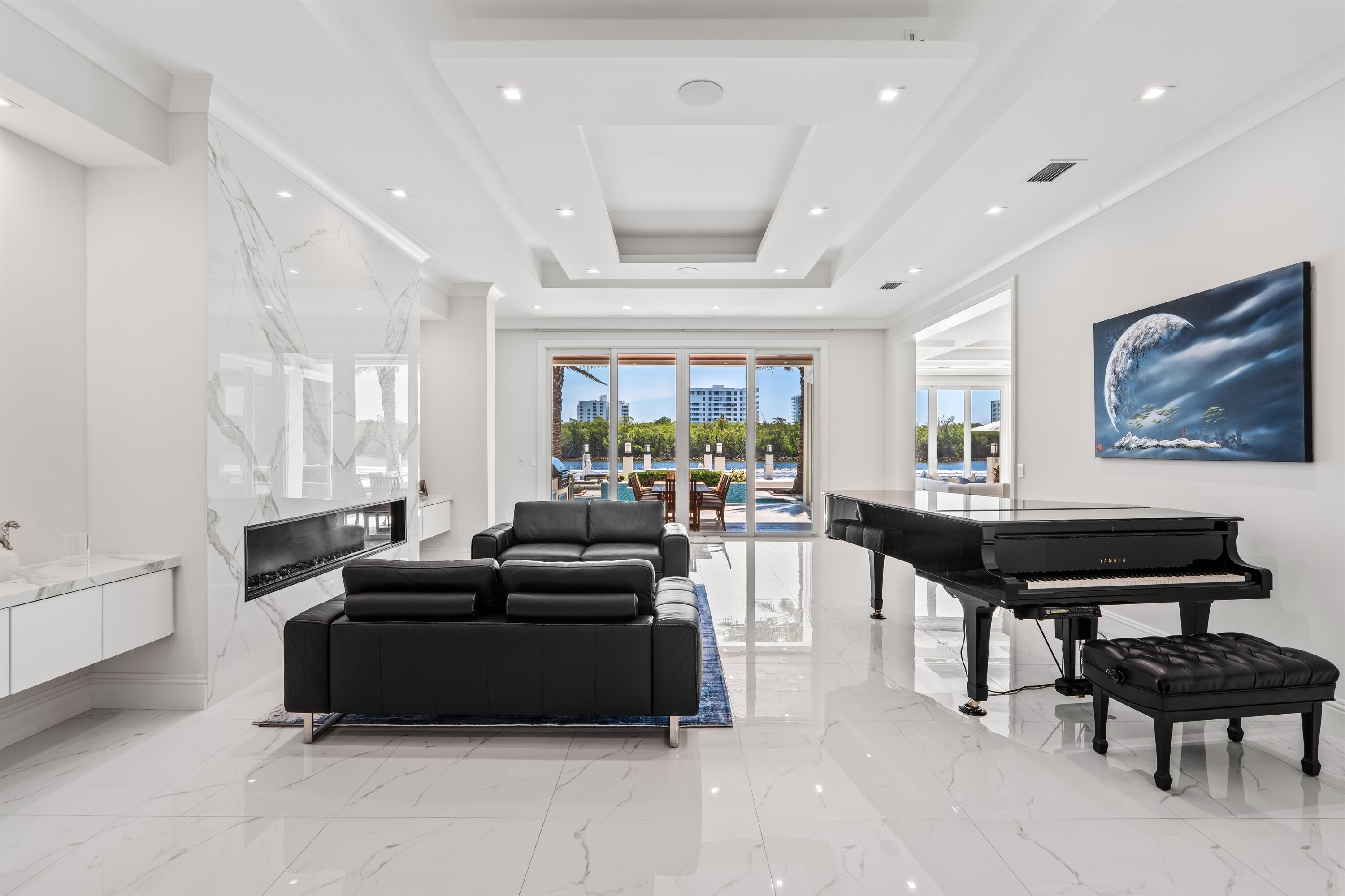 BOCA HARBOUR ISLAND SEC - Residential