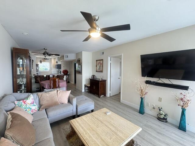 VILLA RIO CONDO - Residential