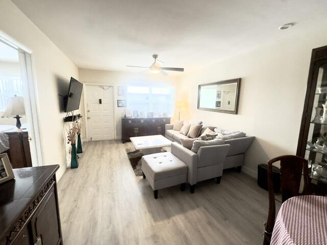 VILLA RIO CONDO - Residential