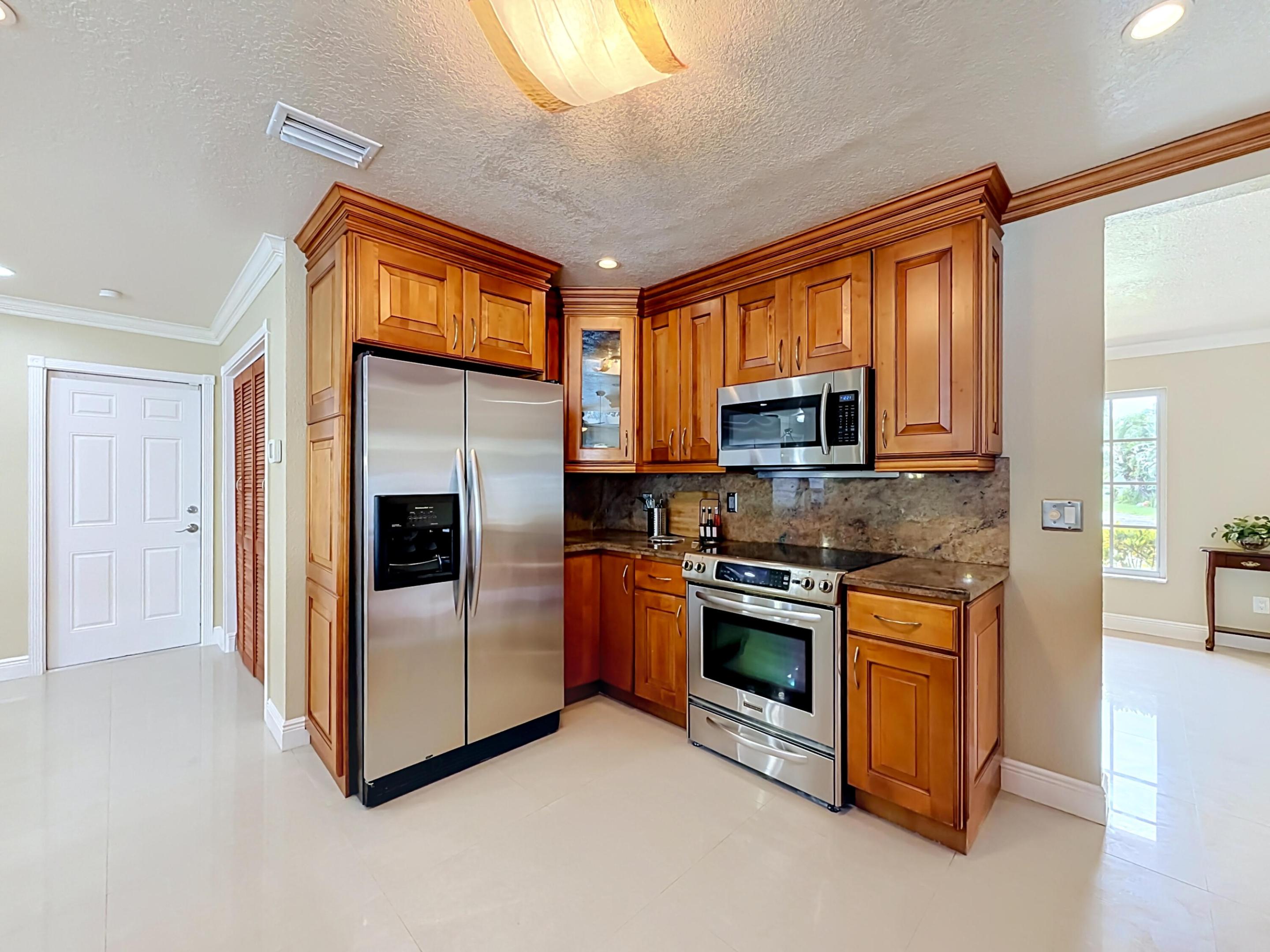 PLANTATION HILLS 1 SEC - Residential