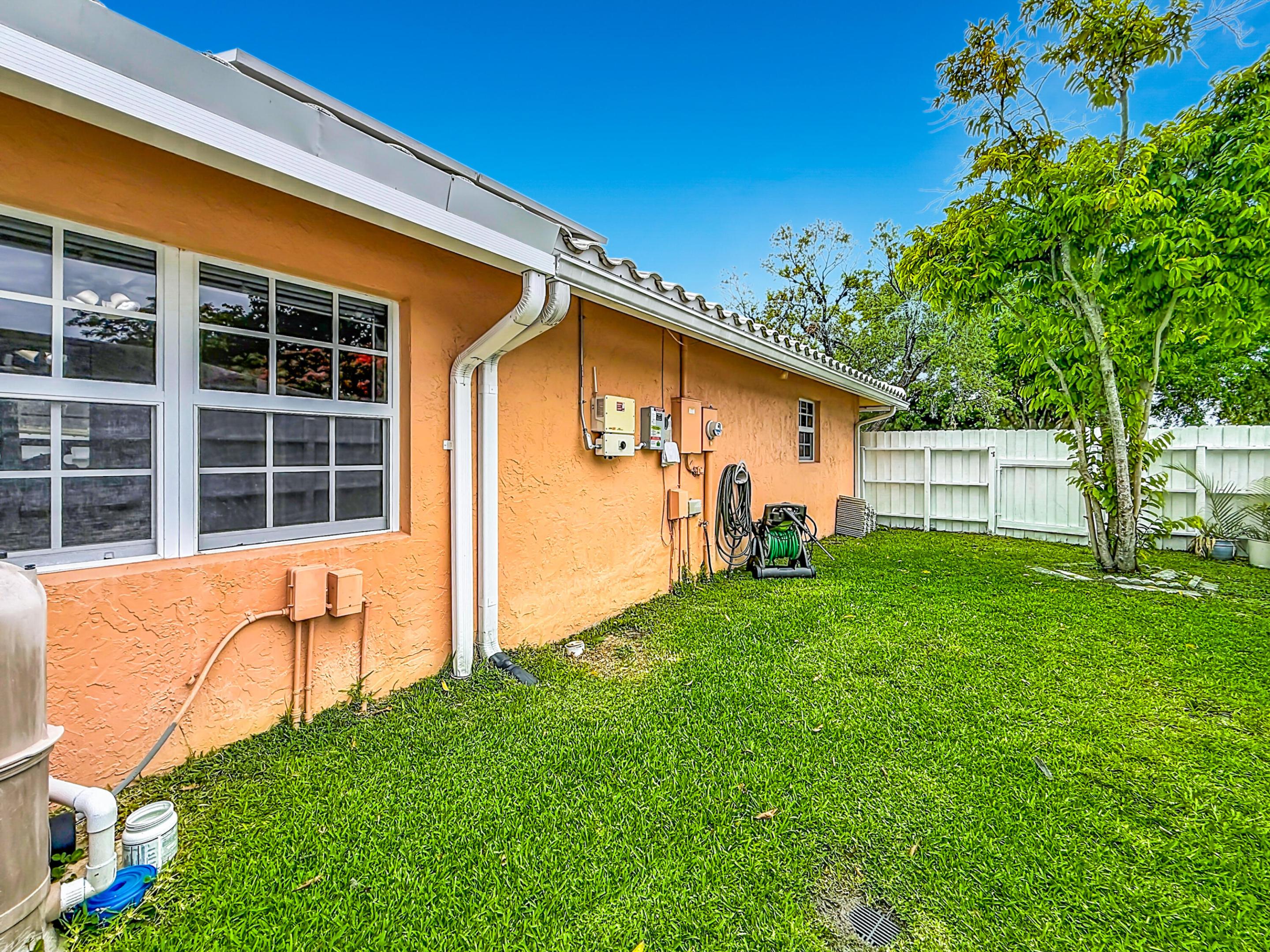 PLANTATION HILLS 1 SEC - Residential