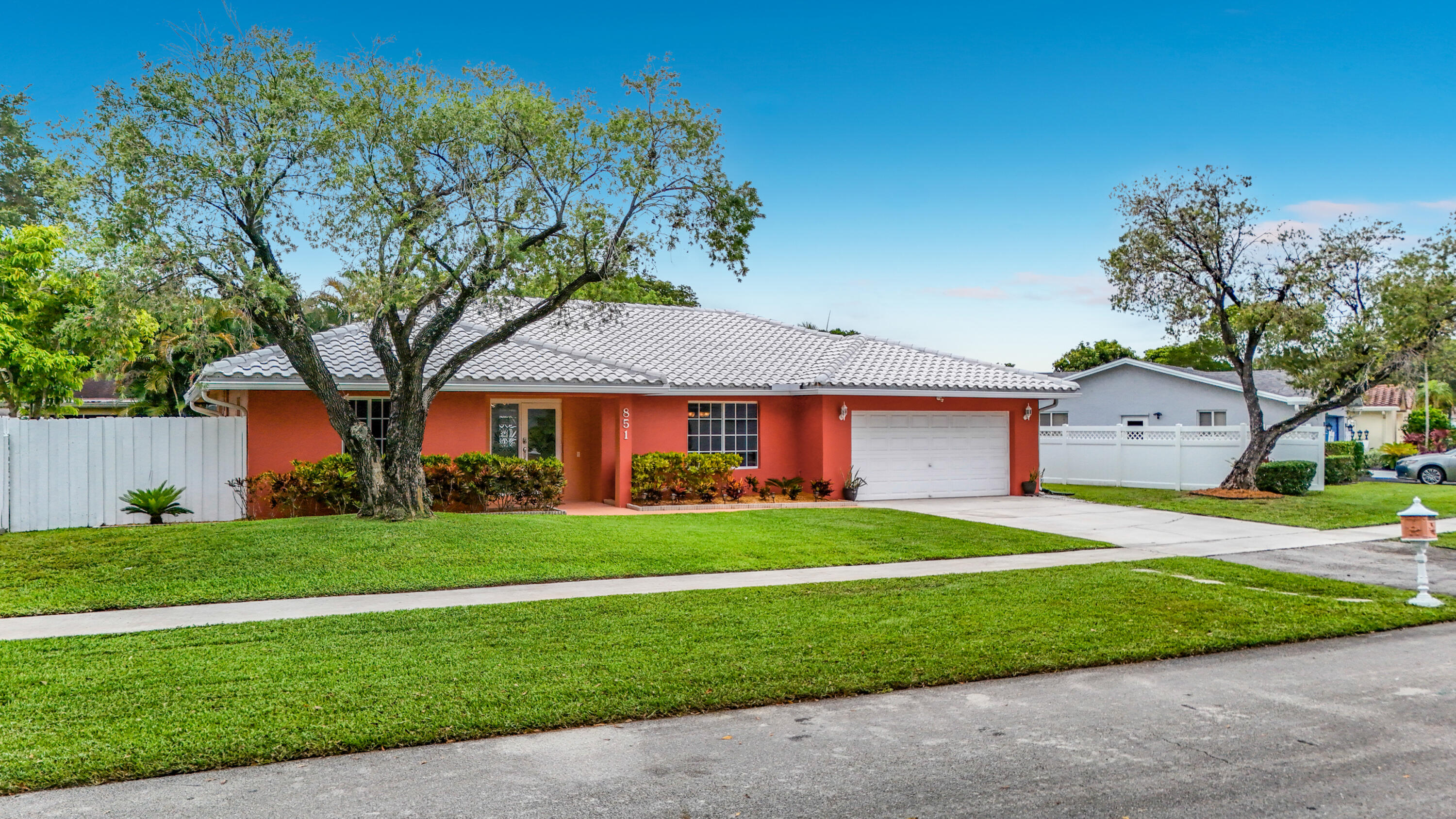 PLANTATION HILLS 1 SEC - Residential