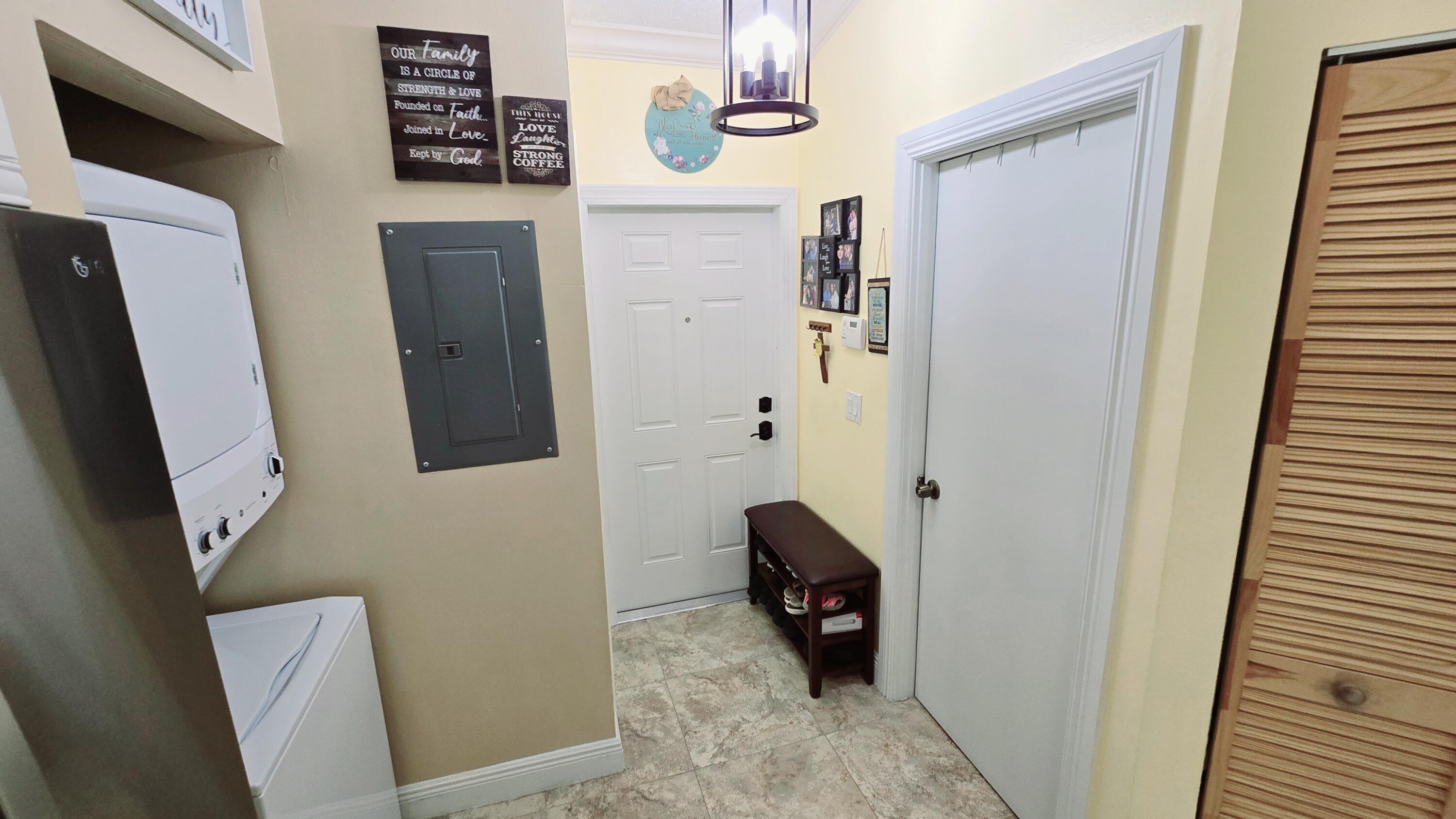 VILLAGER TOWNHOMES - Residential Lease