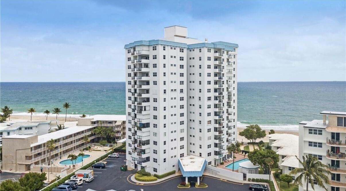 LEISURE TOWERS CONDO - Residential