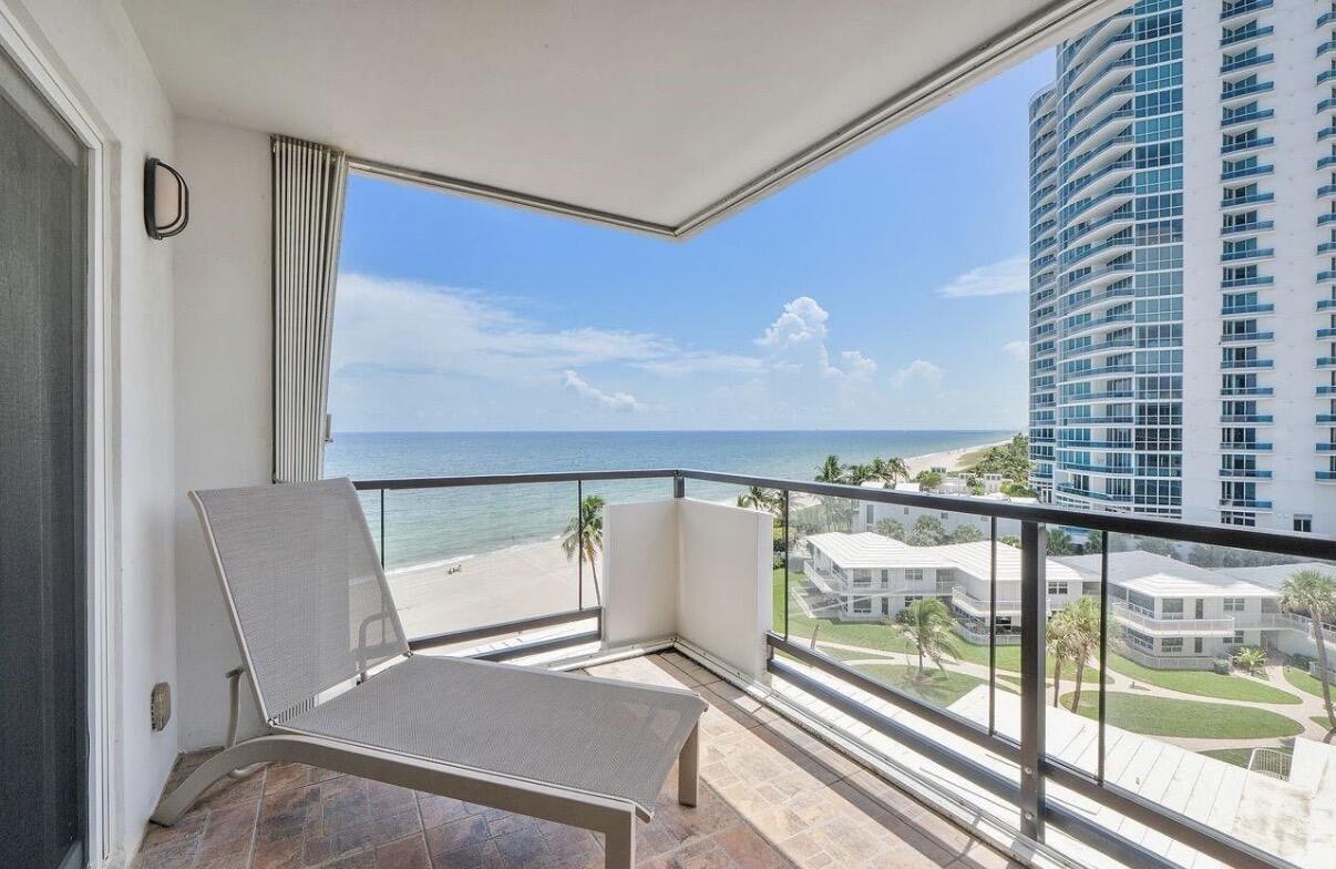 LEISURE TOWERS CONDO - Residential