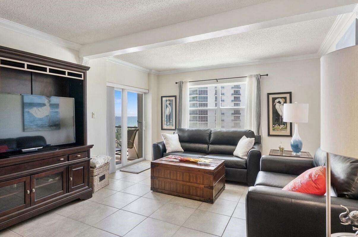 LEISURE TOWERS CONDO - Residential