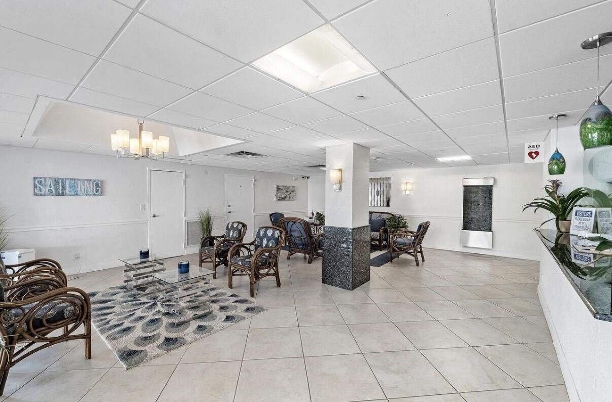 LEISURE TOWERS CONDO - Residential