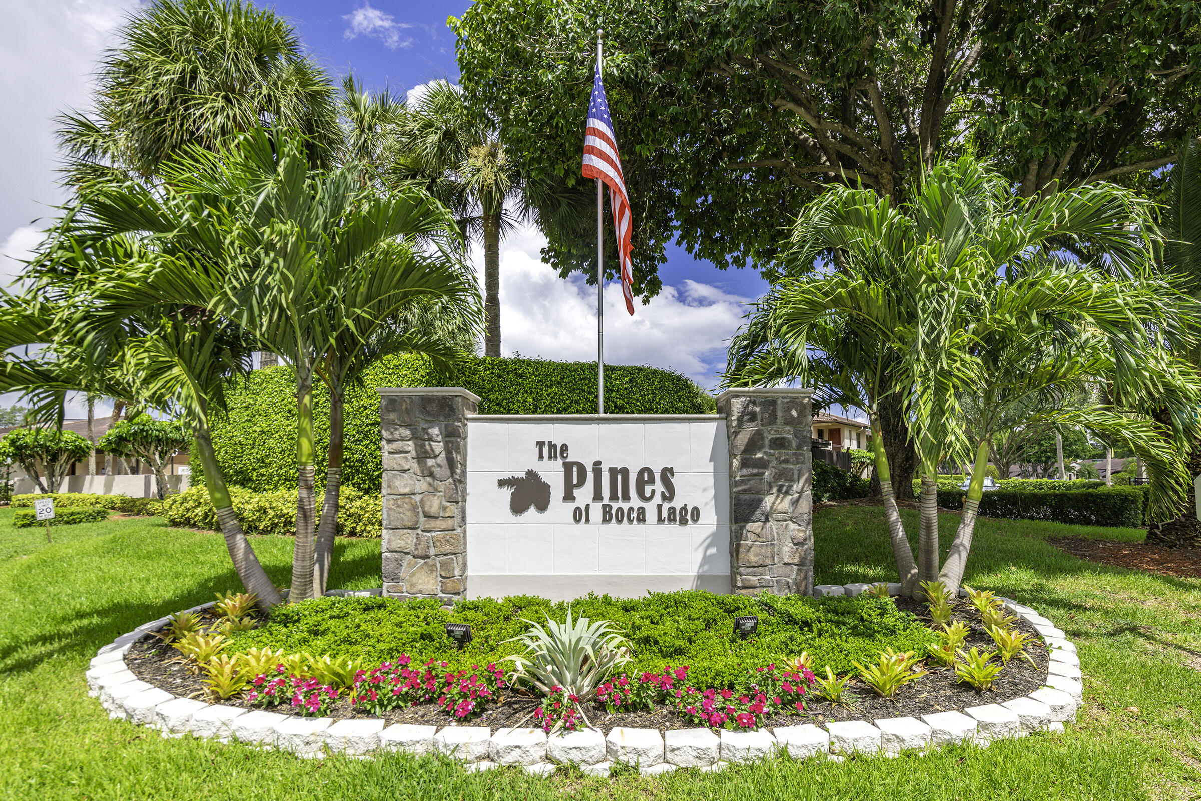 PINES OF BOCA LAGO CONDO - Residential