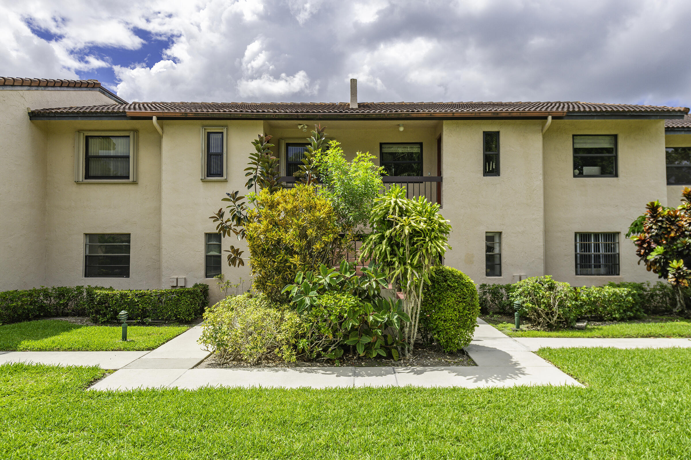 PINES OF BOCA LAGO CONDO - Residential