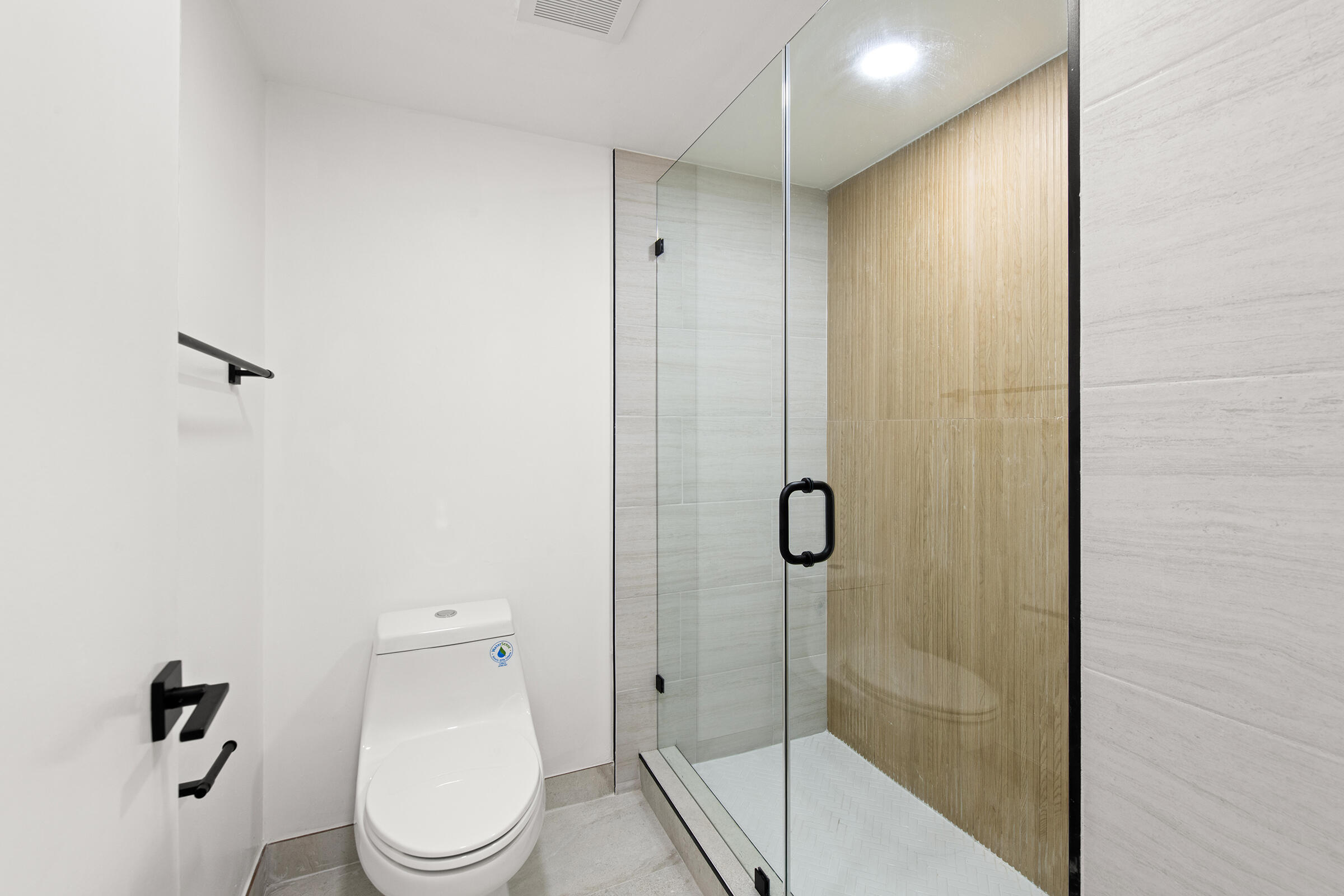 PINES OF BOCA LAGO CONDO - Residential