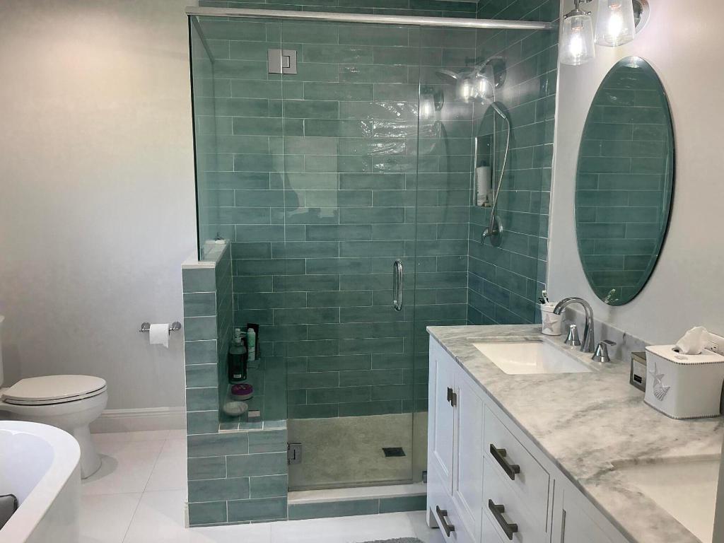 DELRAY DUNES - Residential