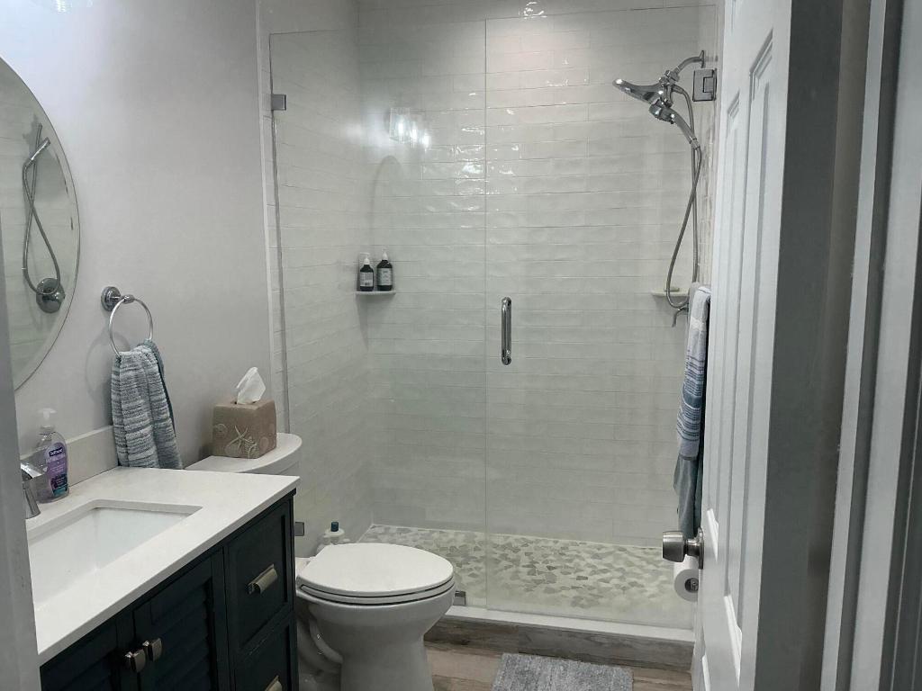 DELRAY DUNES - Residential
