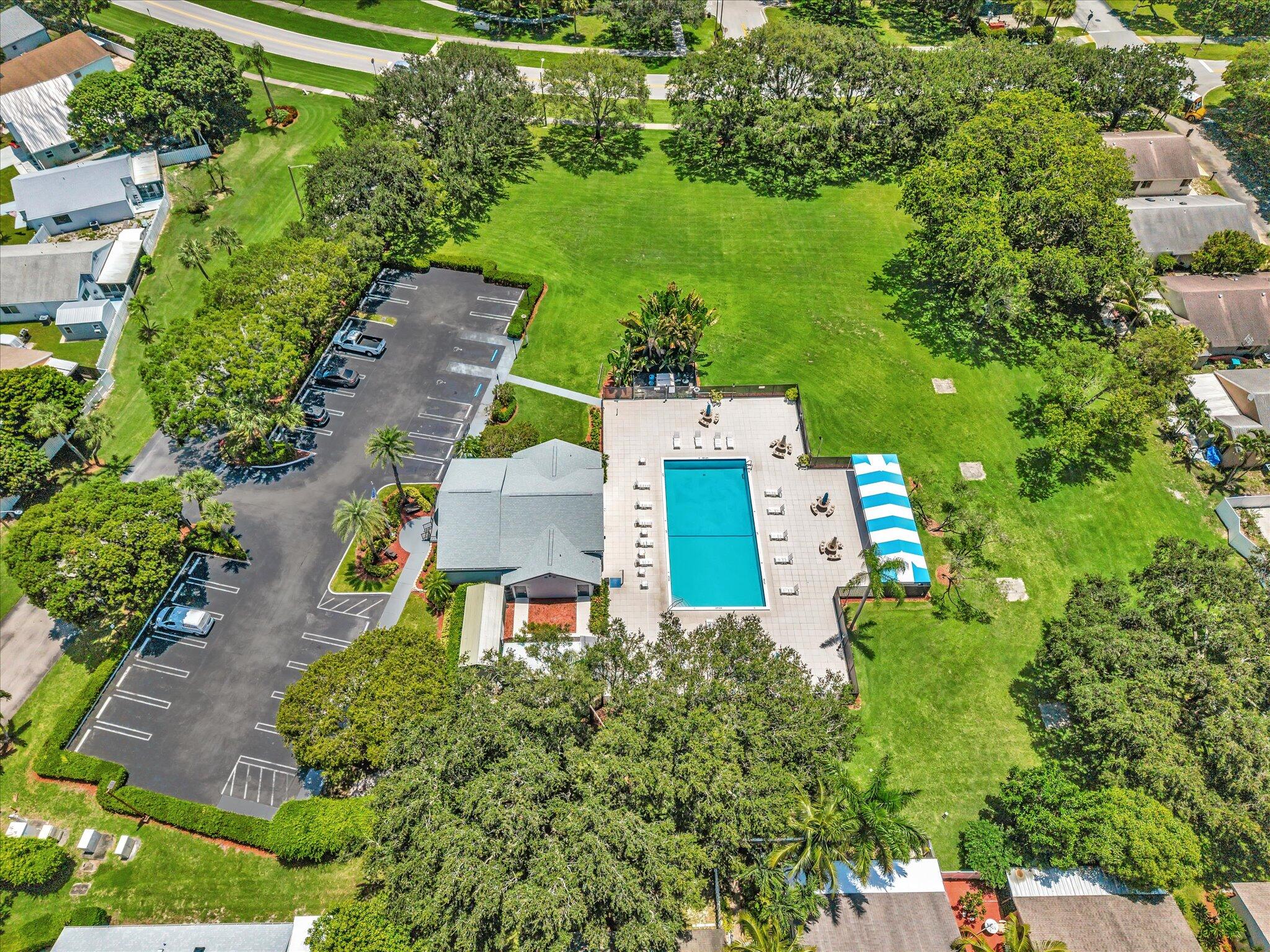 BOYNTON LAKES 4 - Residential