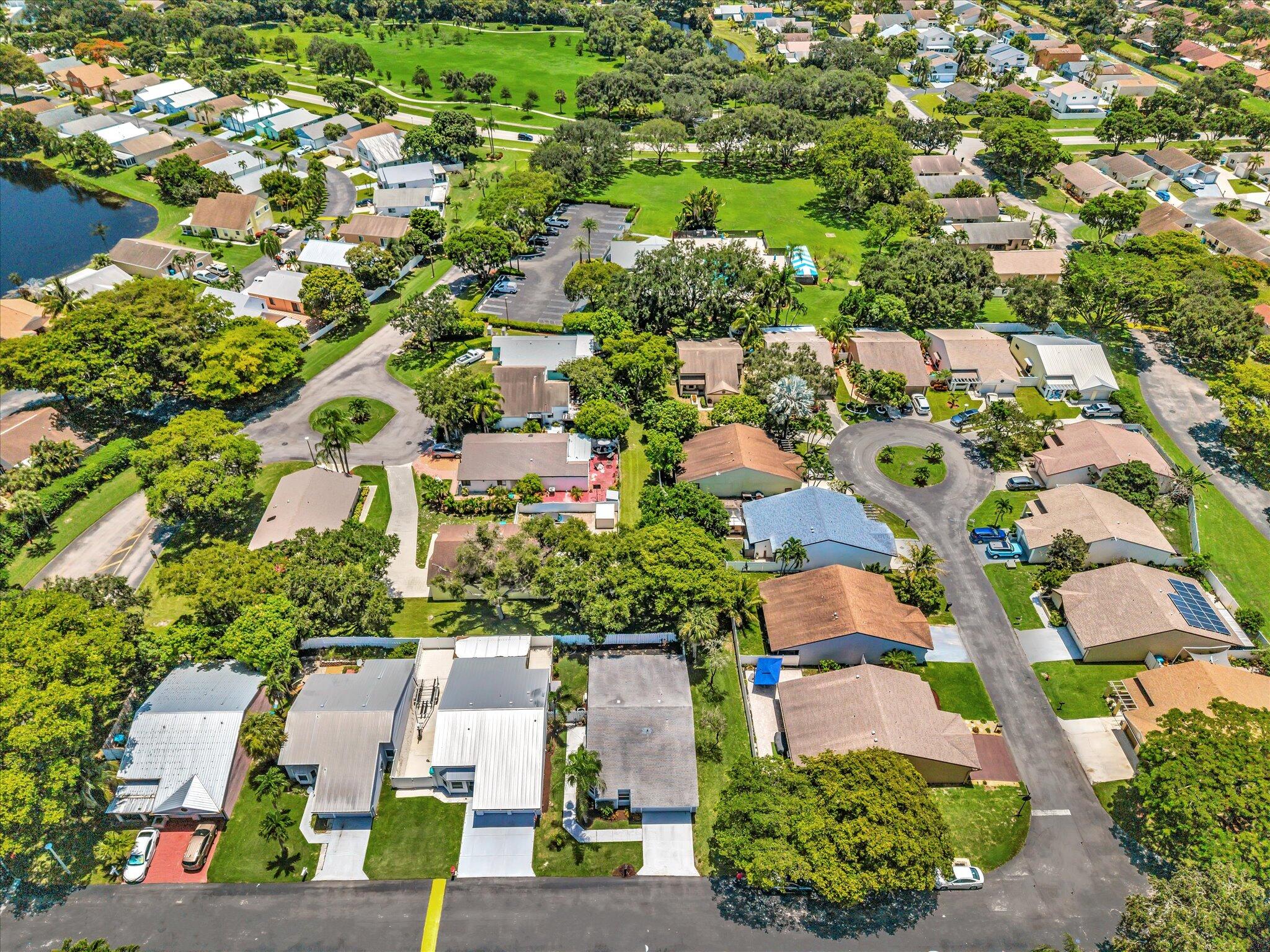 BOYNTON LAKES 4 - Residential
