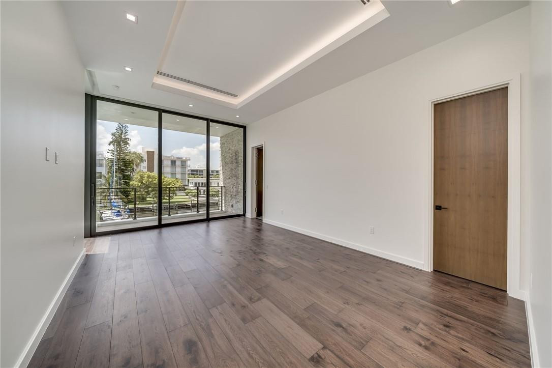 Nurmi Isles Island 3 24-4 - Residential