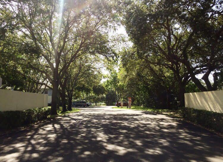 FAIRWAY PALMS CONDO - Residential
