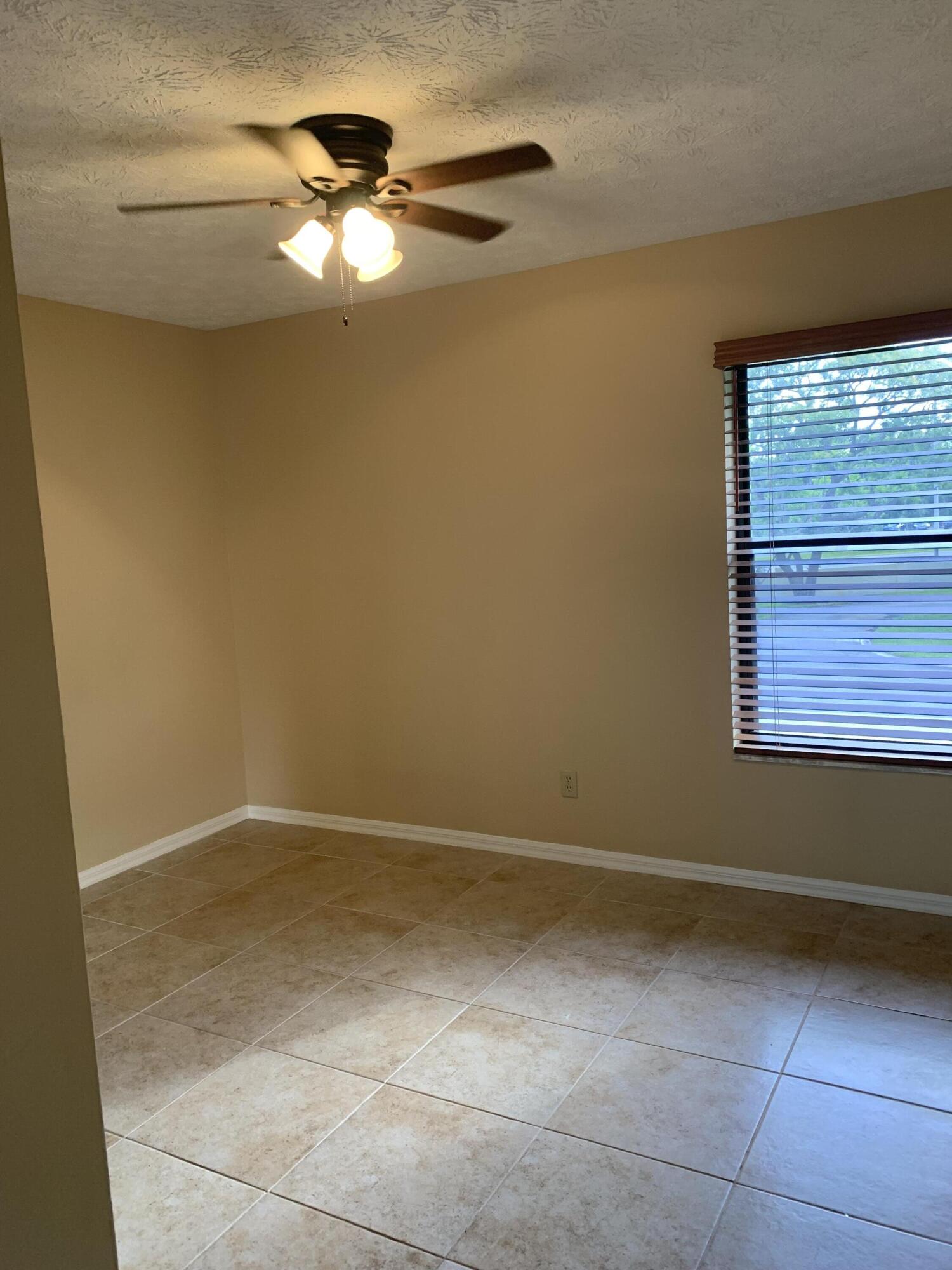 FAIRWAY PALMS CONDO - Residential