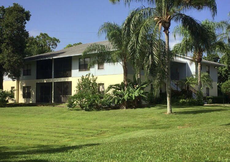 FAIRWAY PALMS CONDO - Residential
