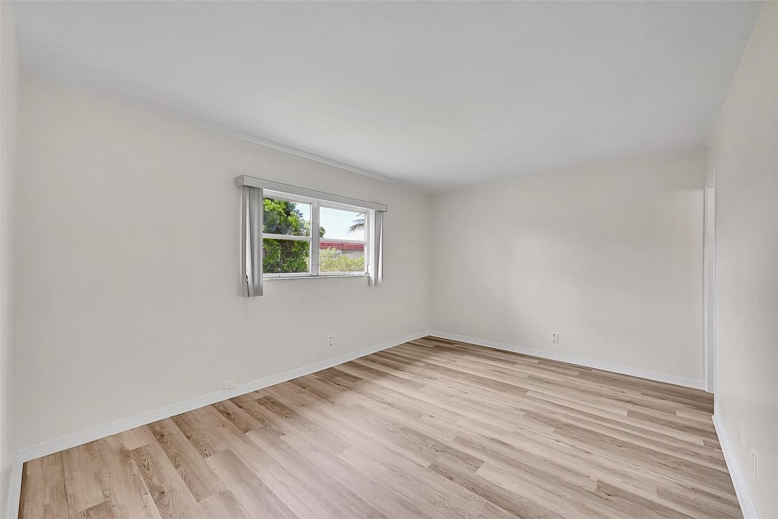 ABBEY VILLAGE - Residential Lease