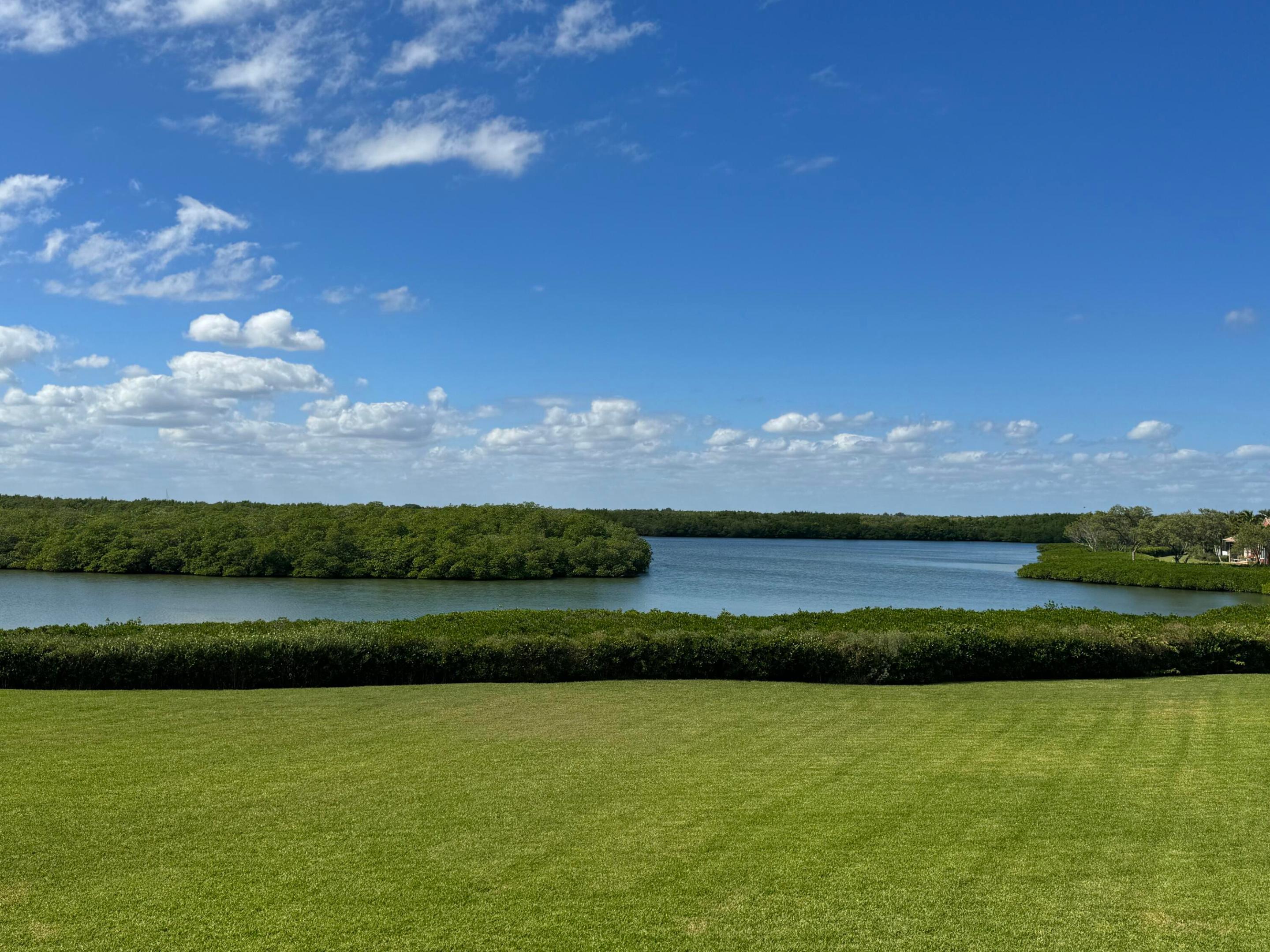 RIVERSIDE AT SANDS CONDOMINIUM - Residential