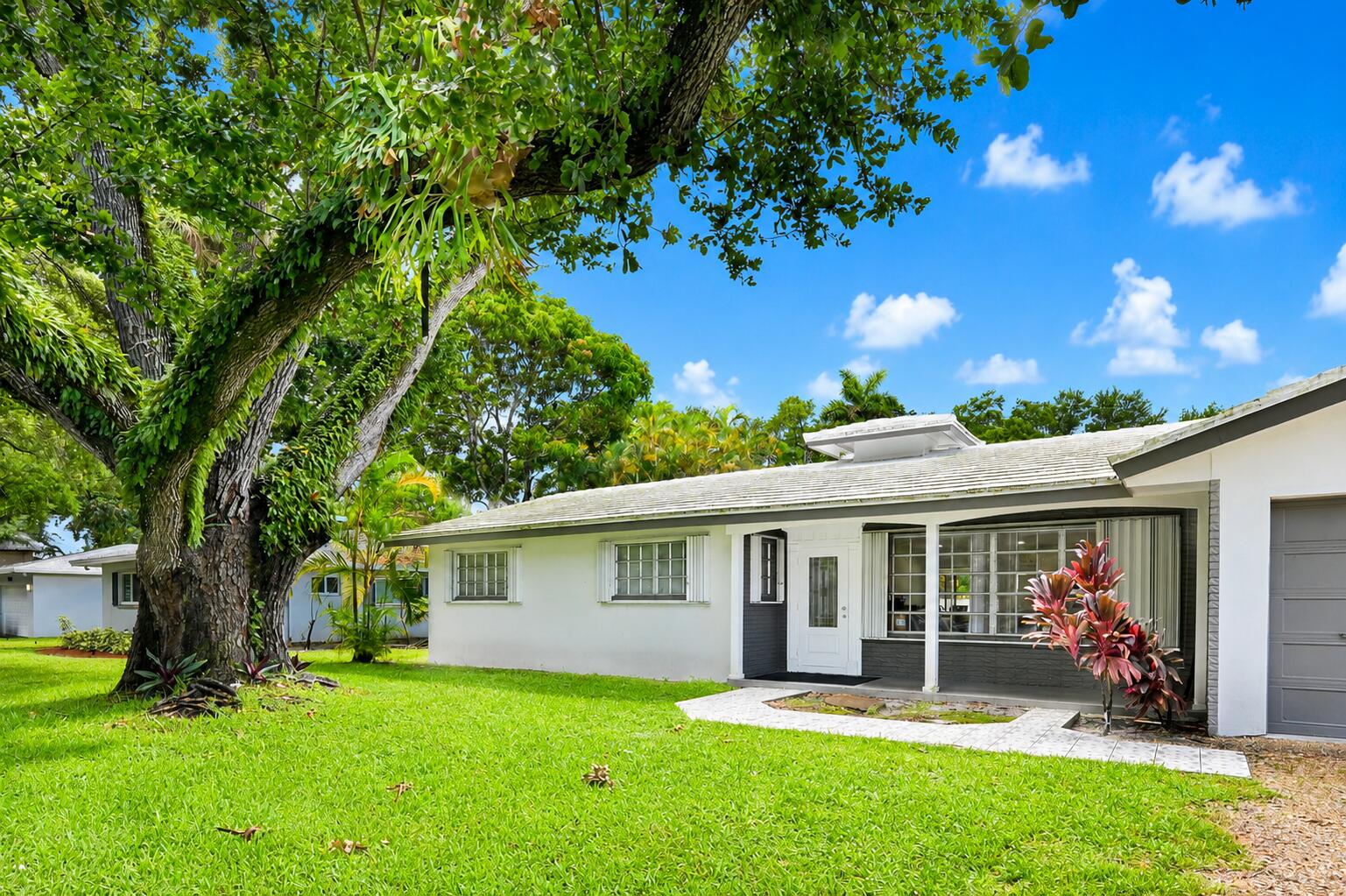 REED LAND CO - Residential Lease