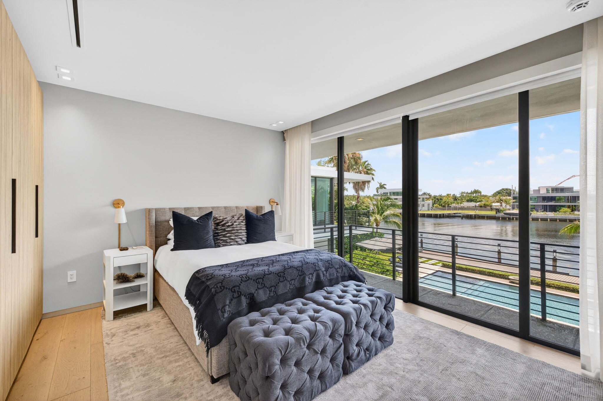 CORAL RIDGE - Residential