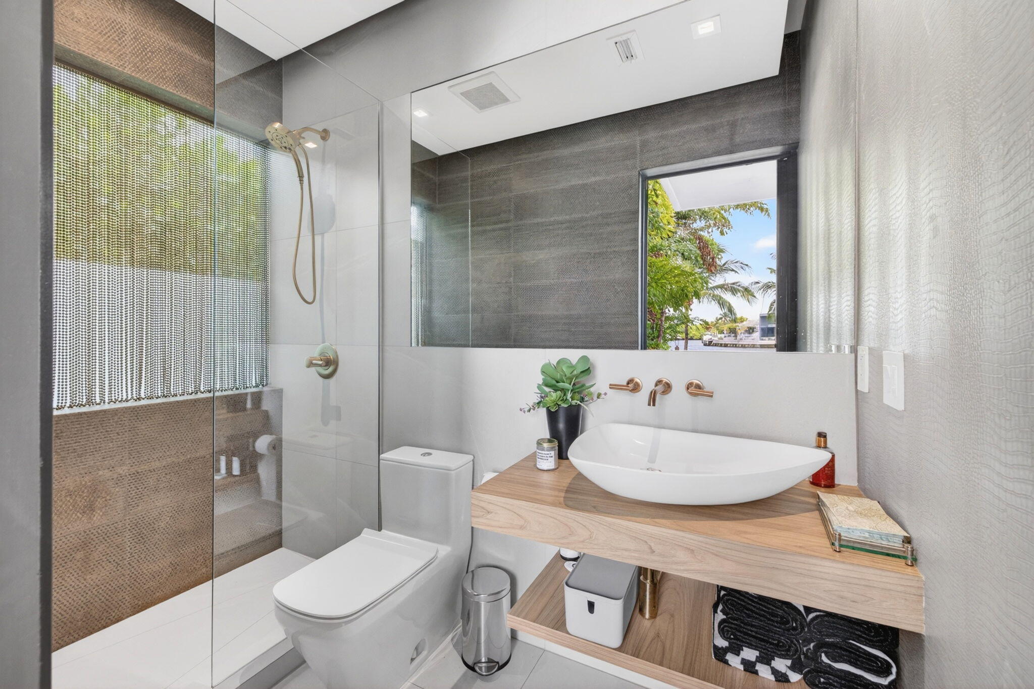 CORAL RIDGE - Residential