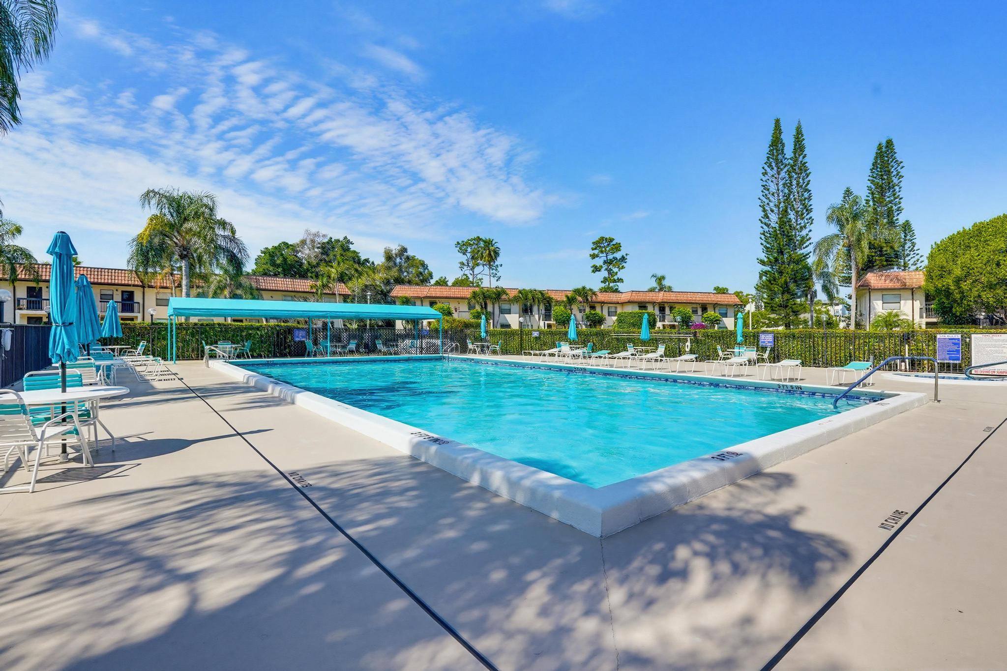 LUCERNE LAKES GOLF COLONY - Residential Lease