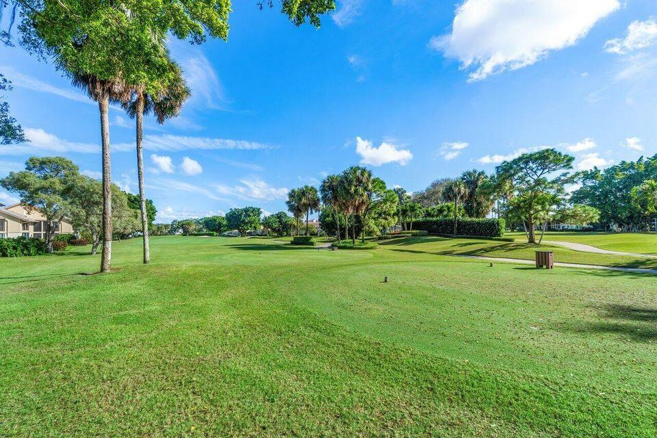 WATERBEND AT JONATHANS LANDING CONDO - Residential