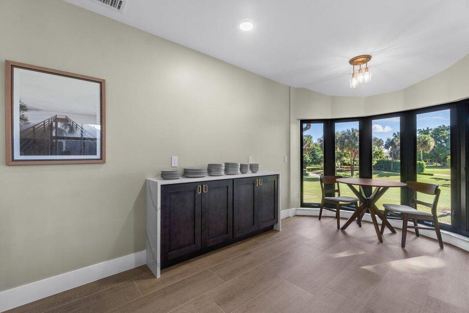 WATERBEND AT JONATHANS LANDING CONDO - Residential