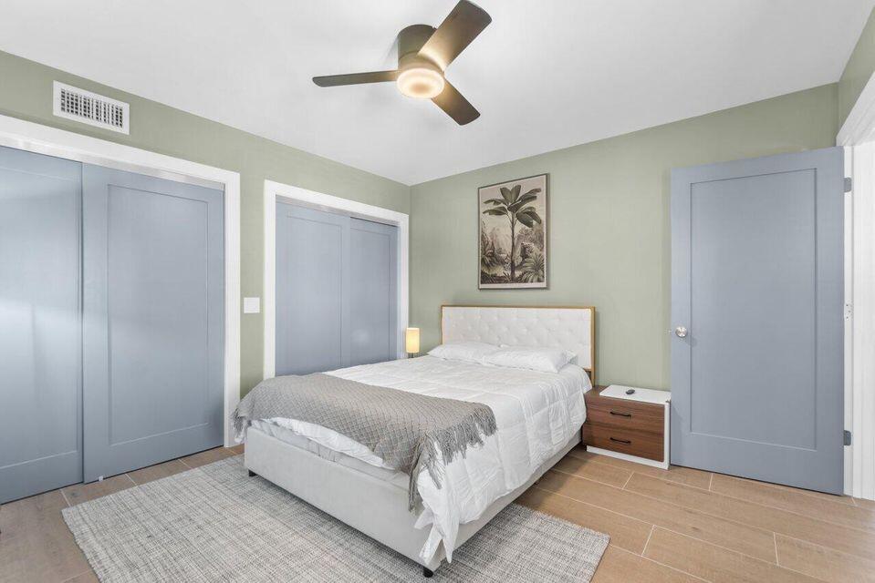 WATERBEND AT JONATHANS LANDING CONDO - Residential