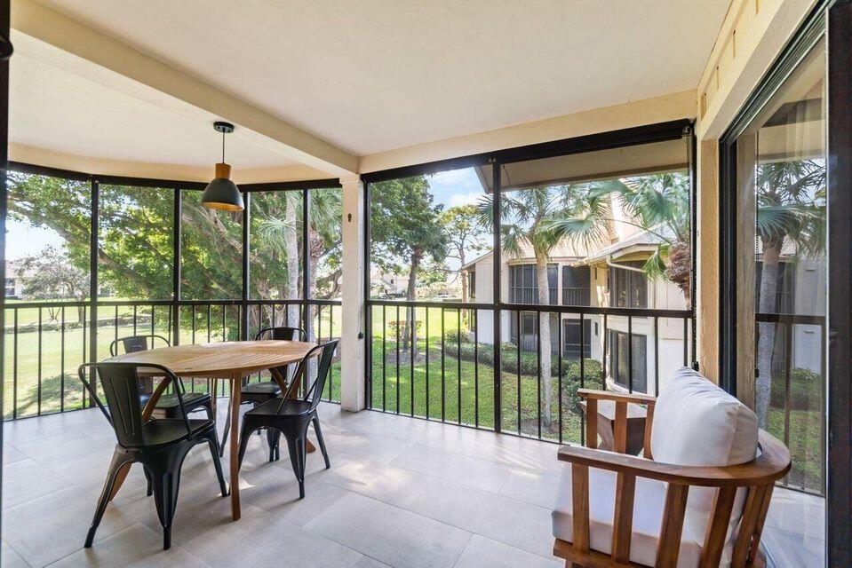 WATERBEND AT JONATHANS LANDING CONDO - Residential