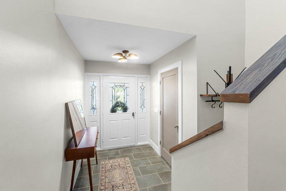 WATERBEND AT JONATHANS LANDING CONDO - Residential