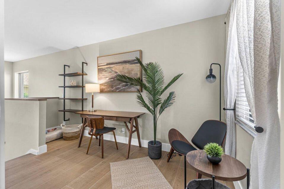WATERBEND AT JONATHANS LANDING CONDO - Residential