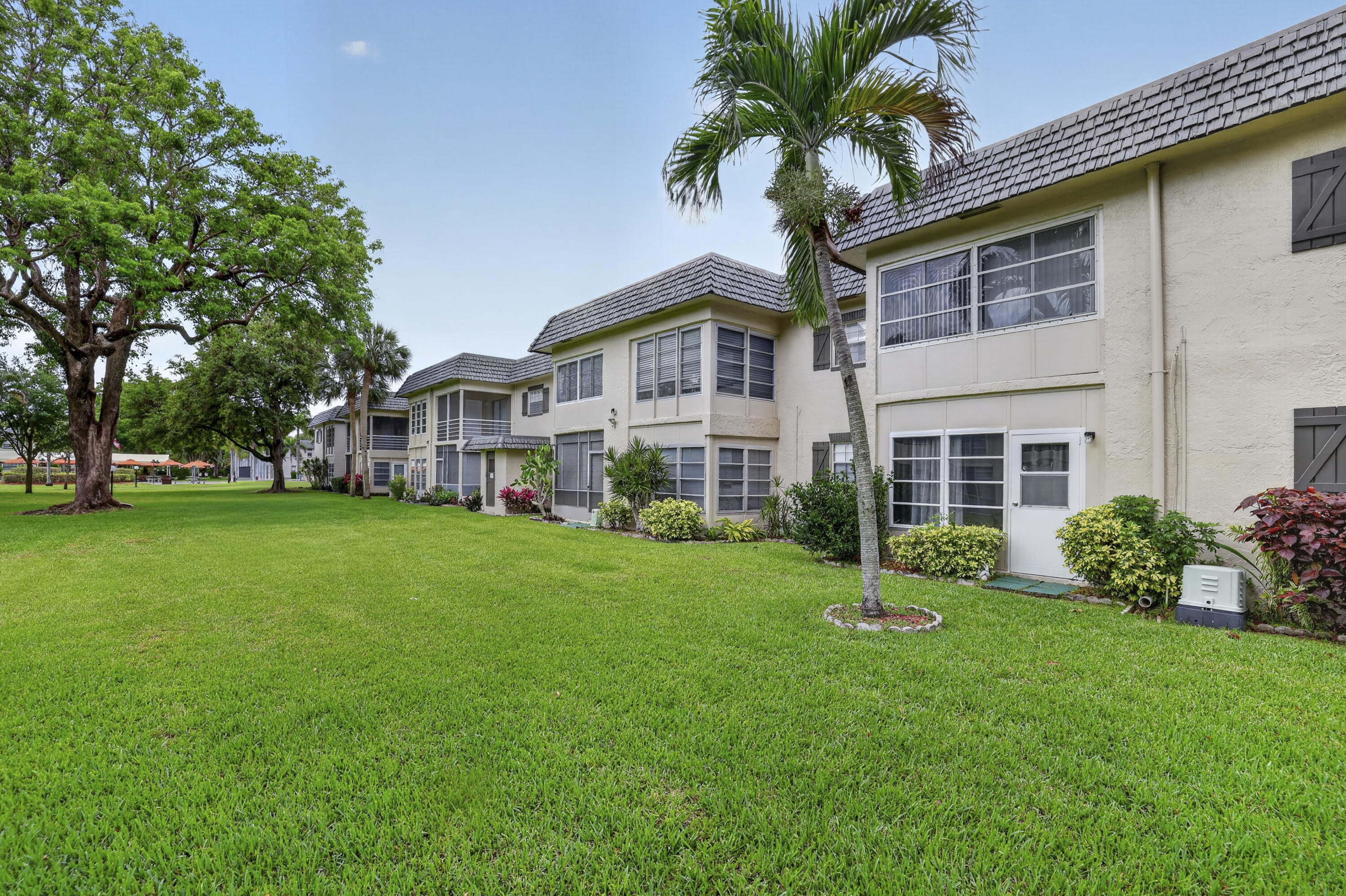 MEADOWS CONDO - Residential