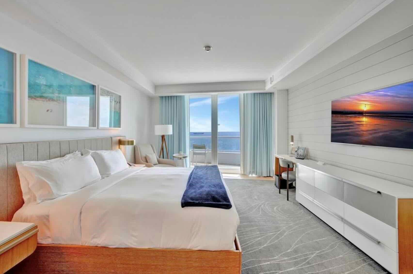 CASTILLO GRAND HOTEL RESIDENCES - Residential