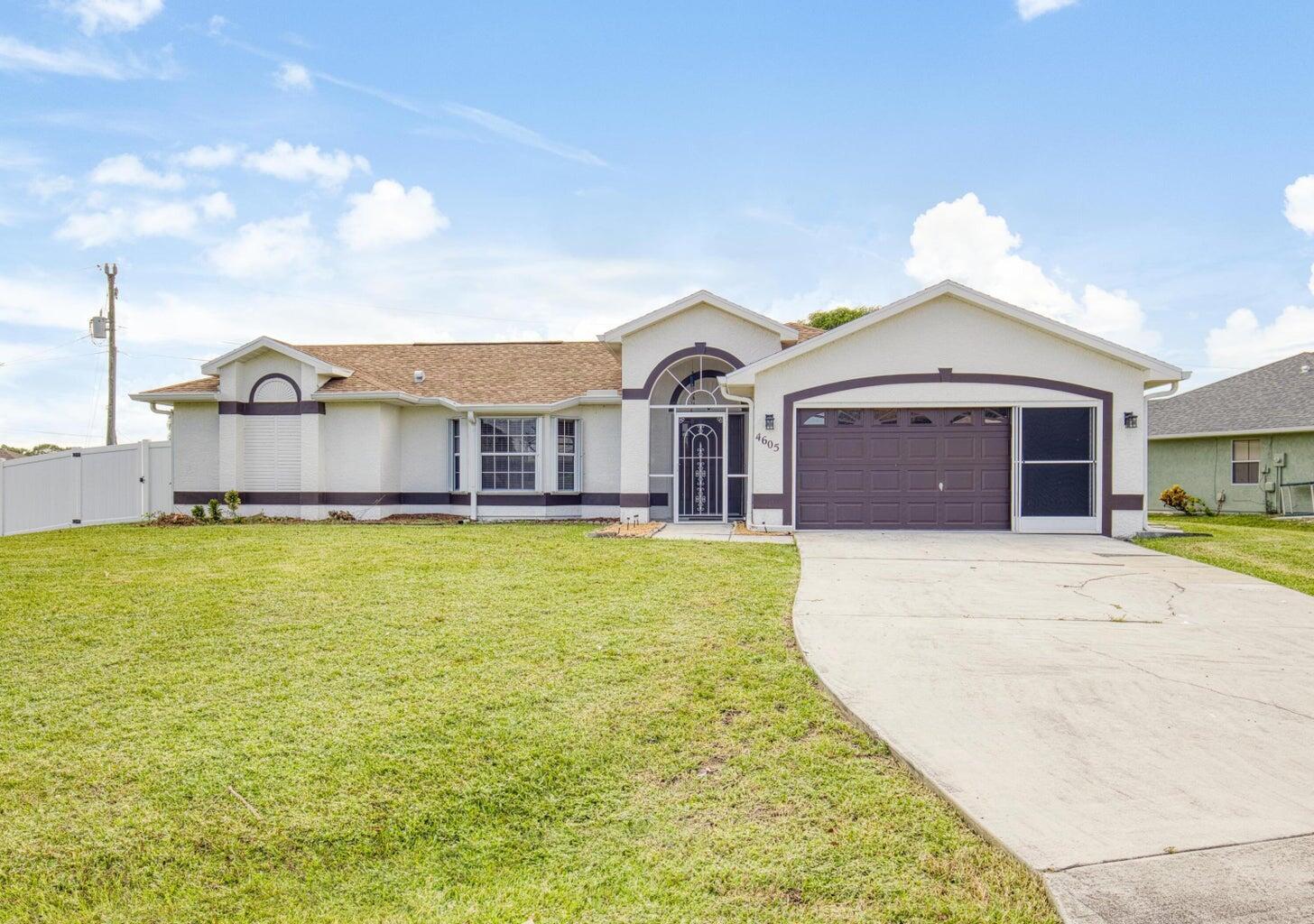 PORT ST LUCIE SECTION 43 - Residential