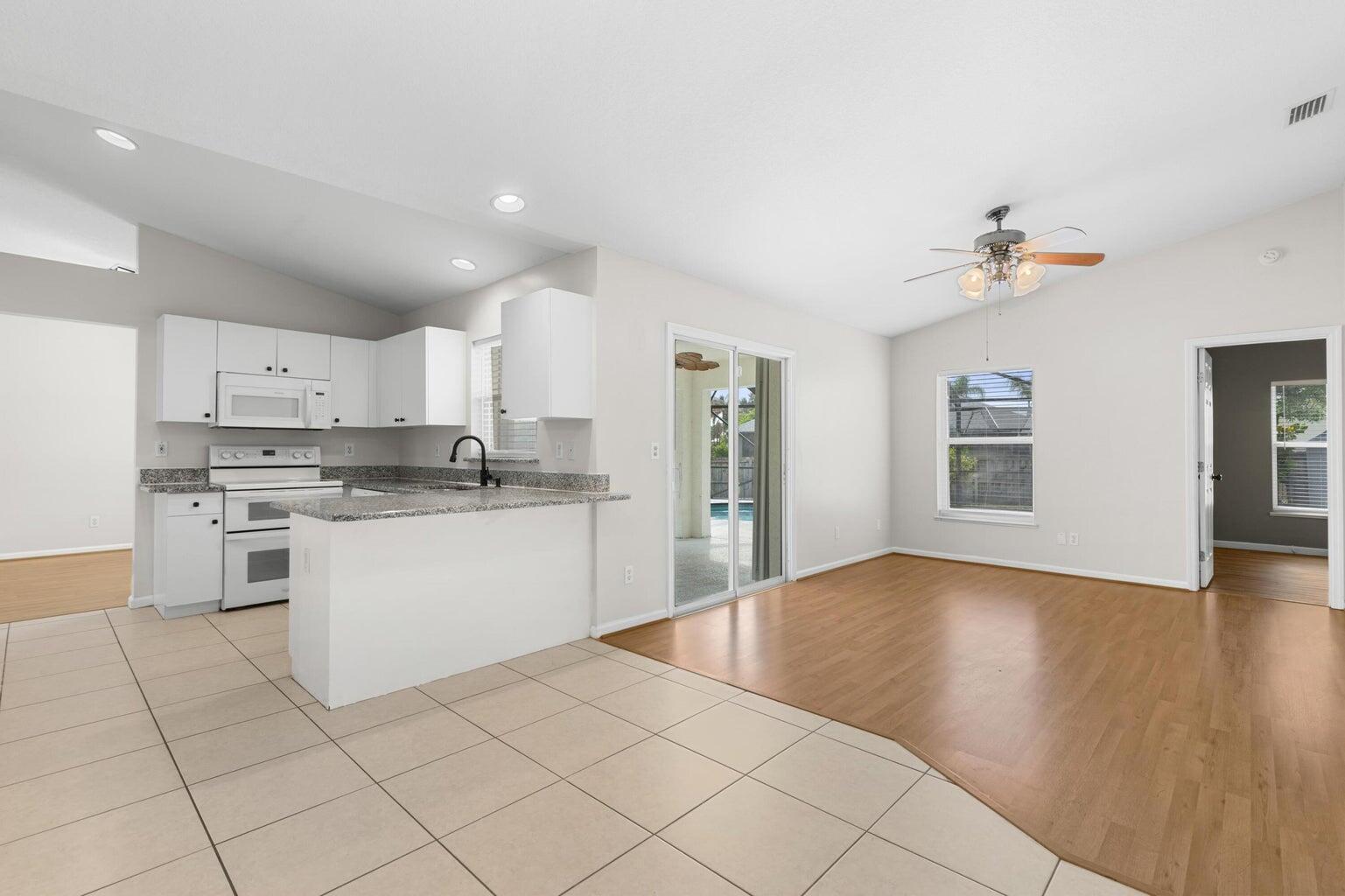 PORT ST LUCIE SECTION 43 - Residential