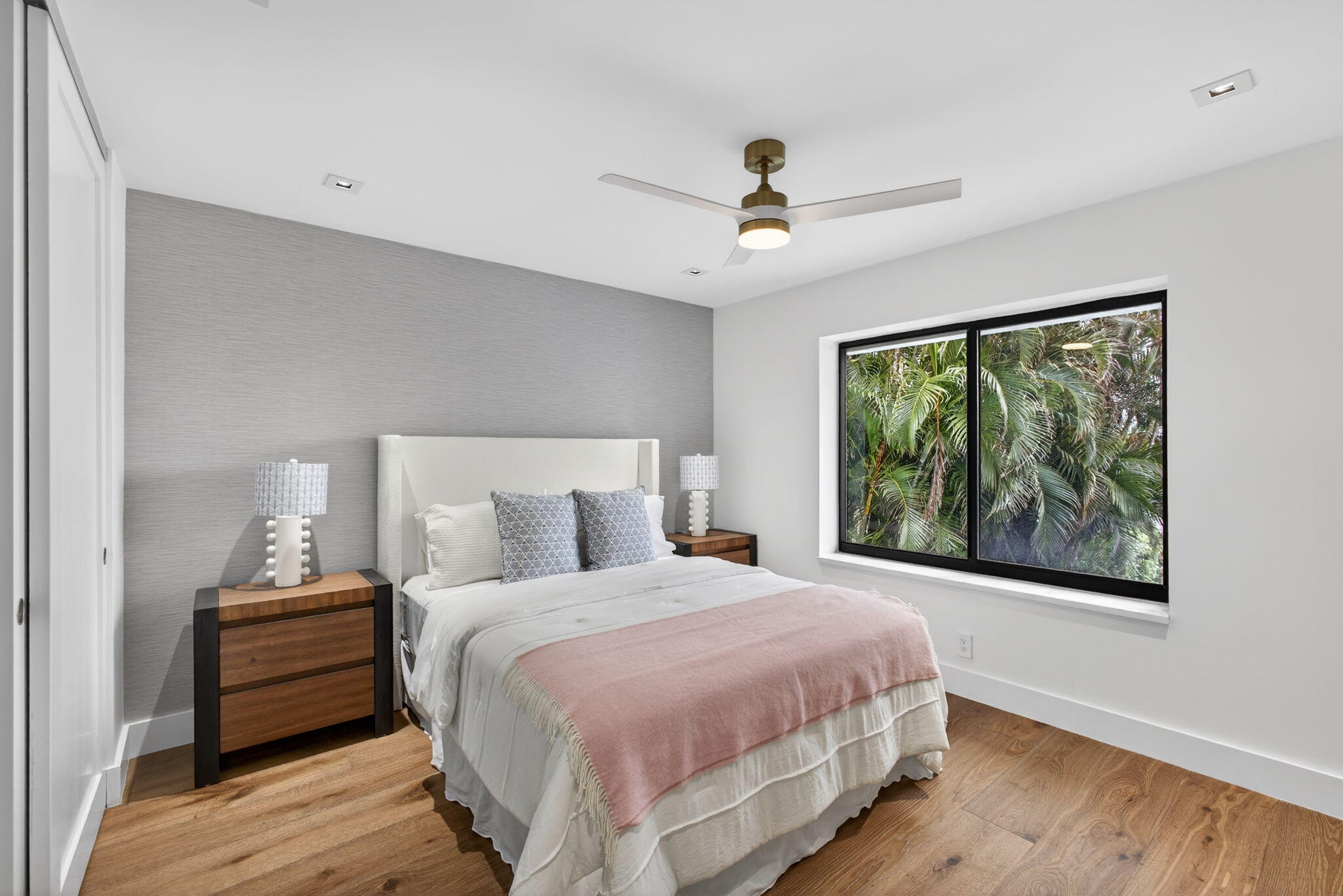 OCEAN CAY CONDO - Residential