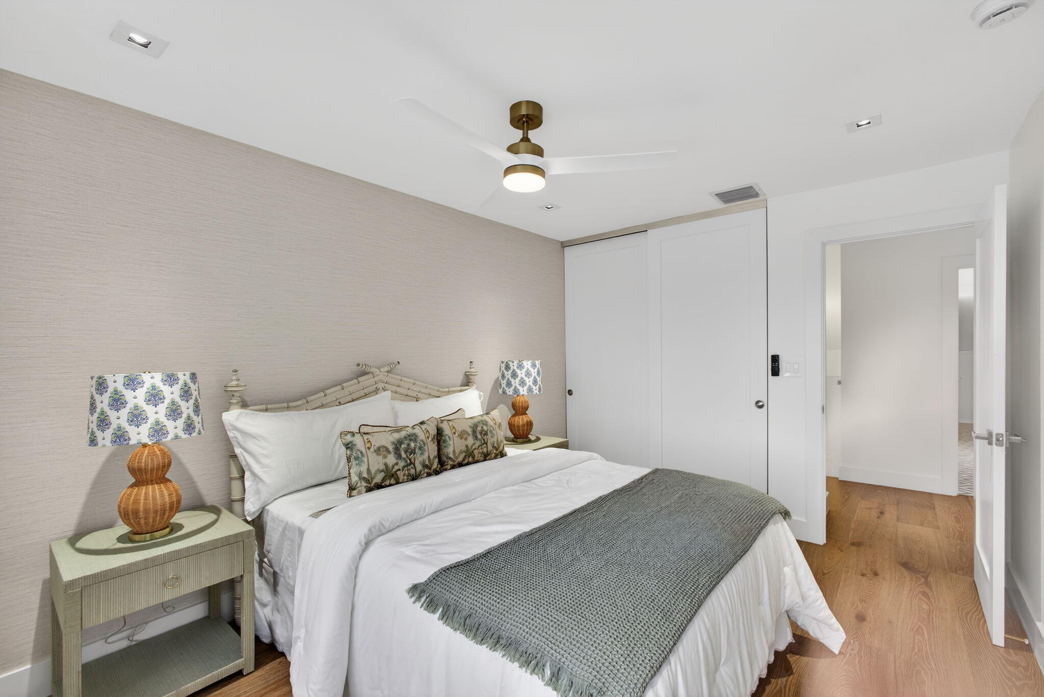 OCEAN CAY CONDO - Residential