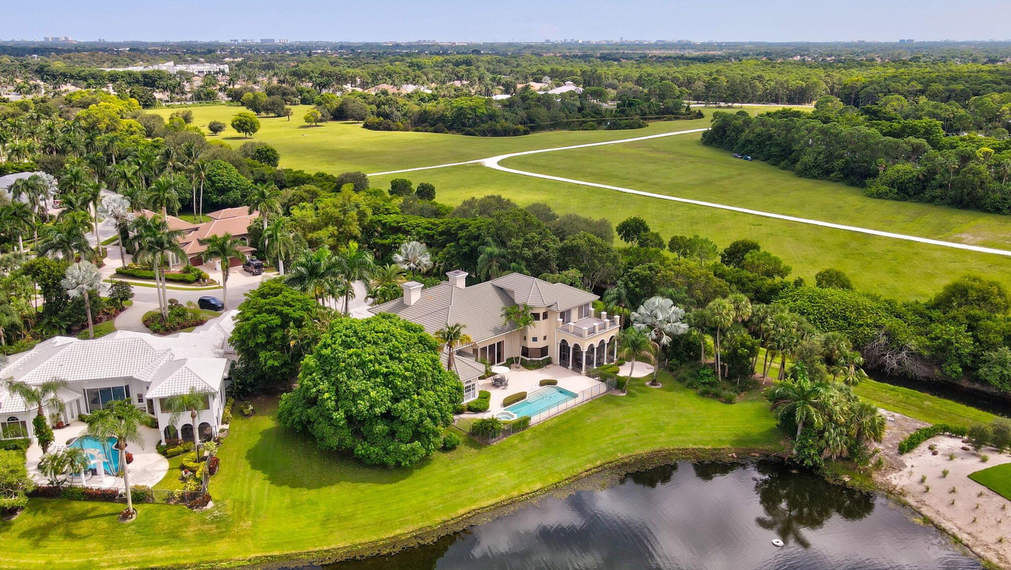 ADDISON RESERVE PARS 4 & 5 - Residential