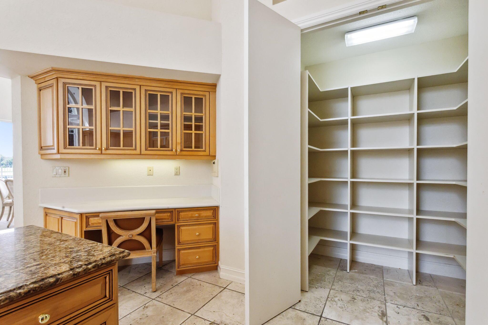 ADDISON RESERVE PARS 4 & 5 - Residential