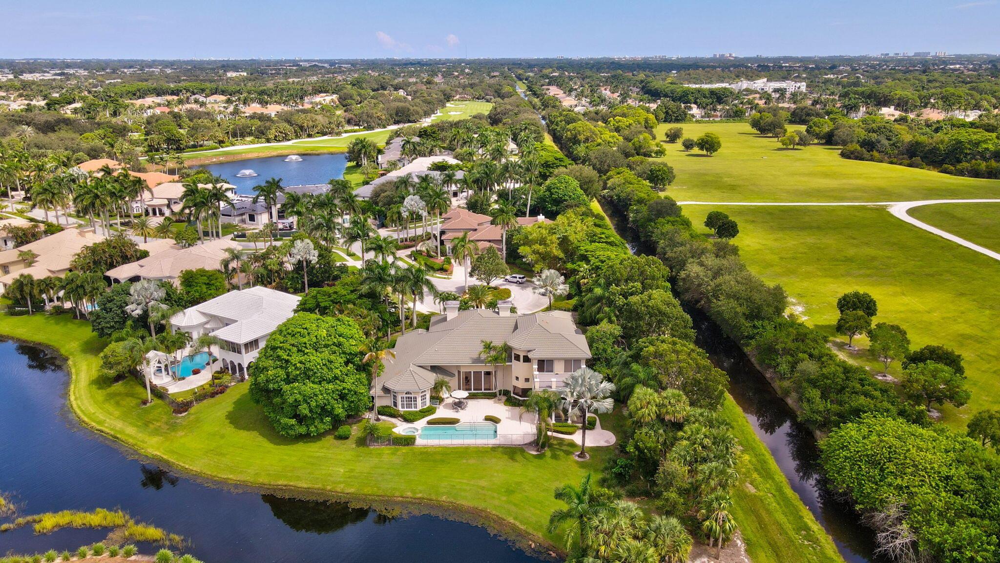 ADDISON RESERVE PARS 4 & 5 - Residential