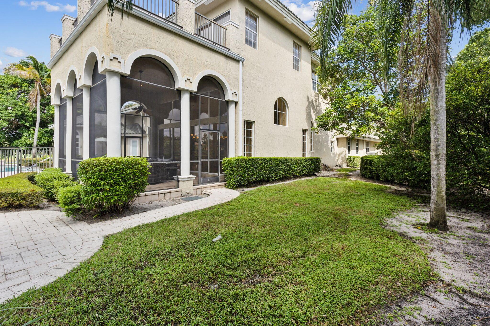 ADDISON RESERVE PARS 4 & 5 - Residential