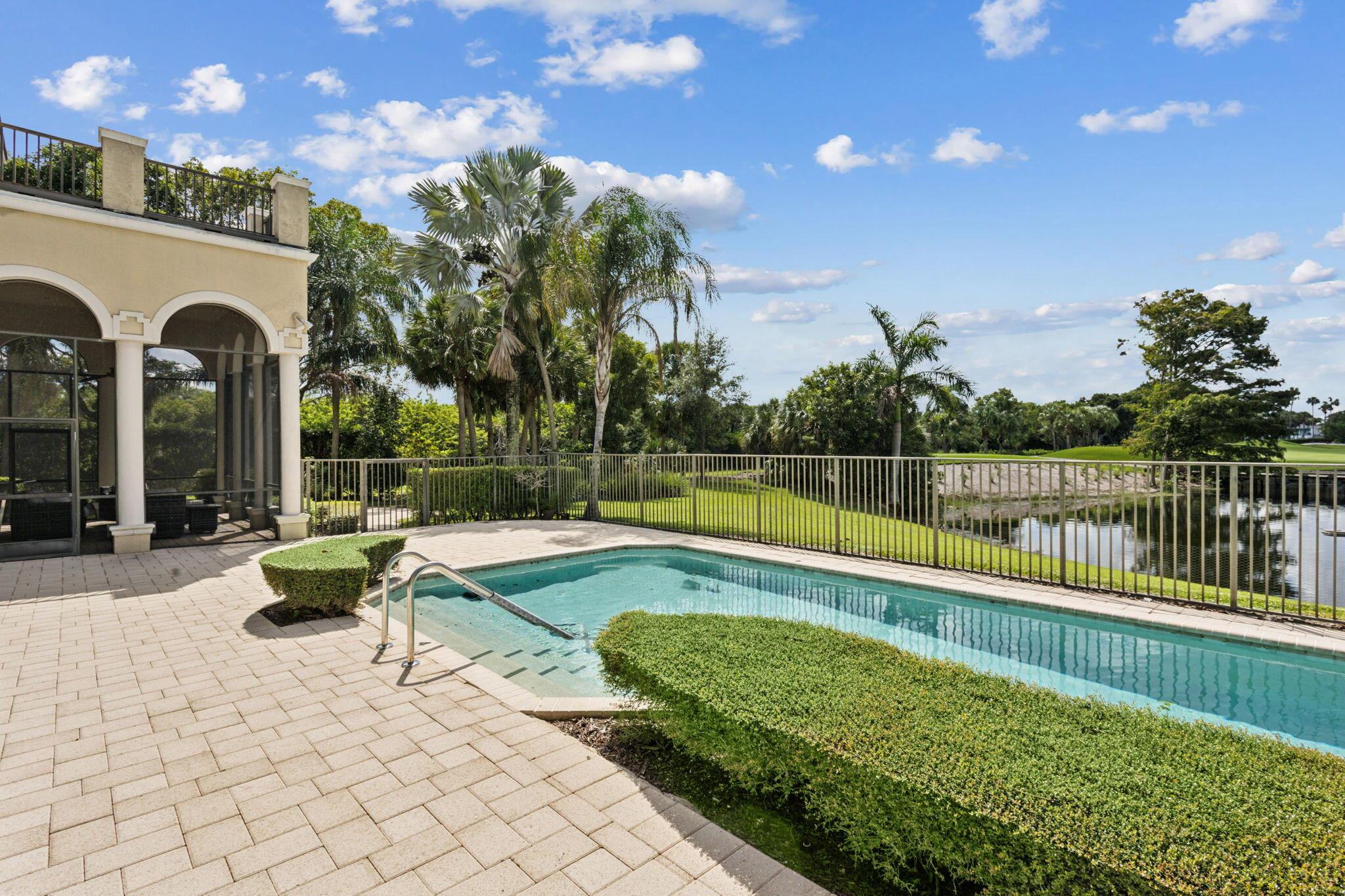 ADDISON RESERVE PARS 4 & 5 - Residential