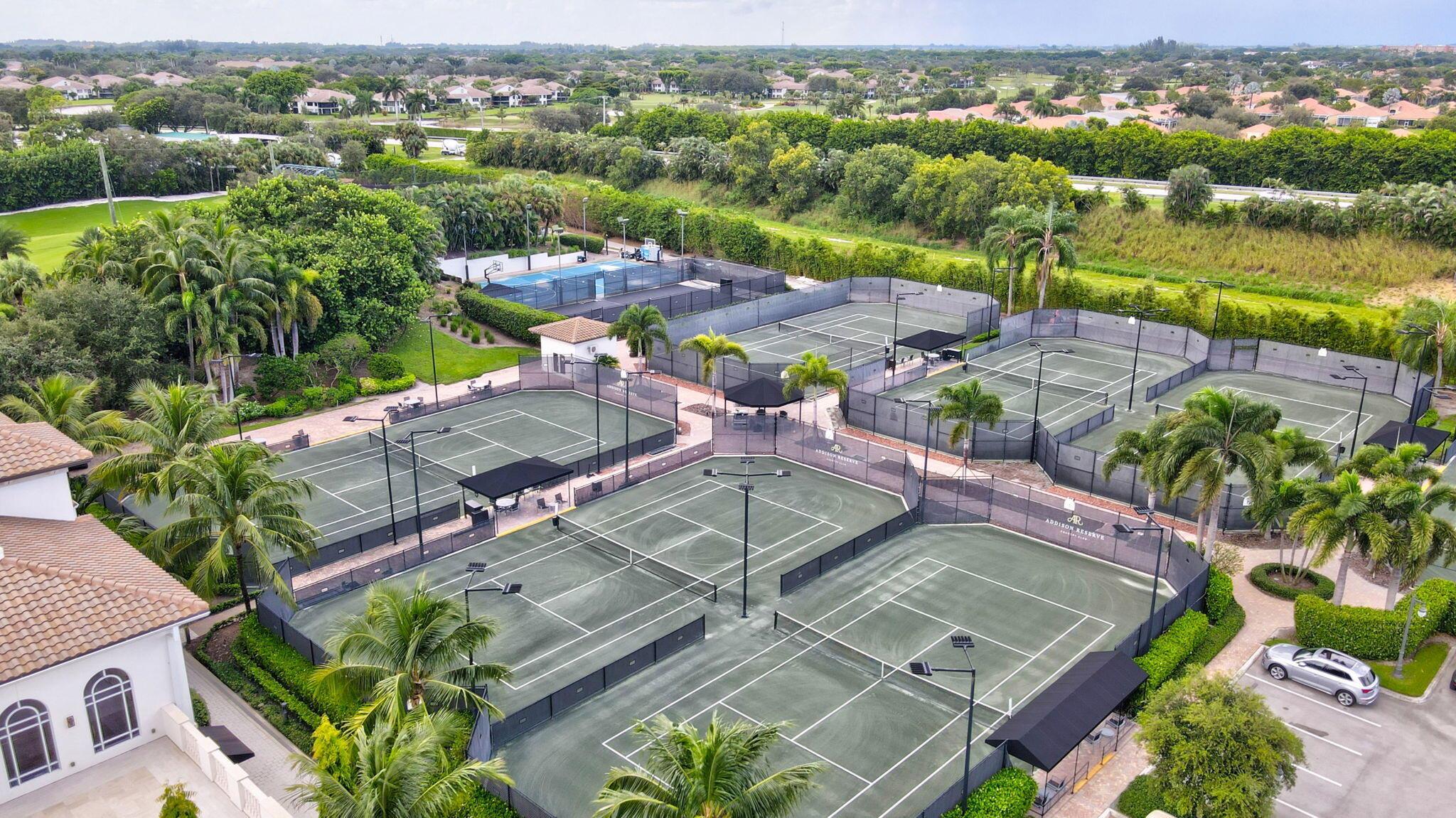 ADDISON RESERVE PARS 4 & 5 - Residential